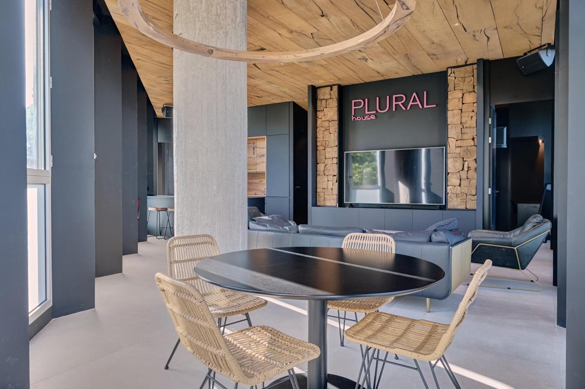 Apartamento Plural By Clabao Pamplona Exterior photo