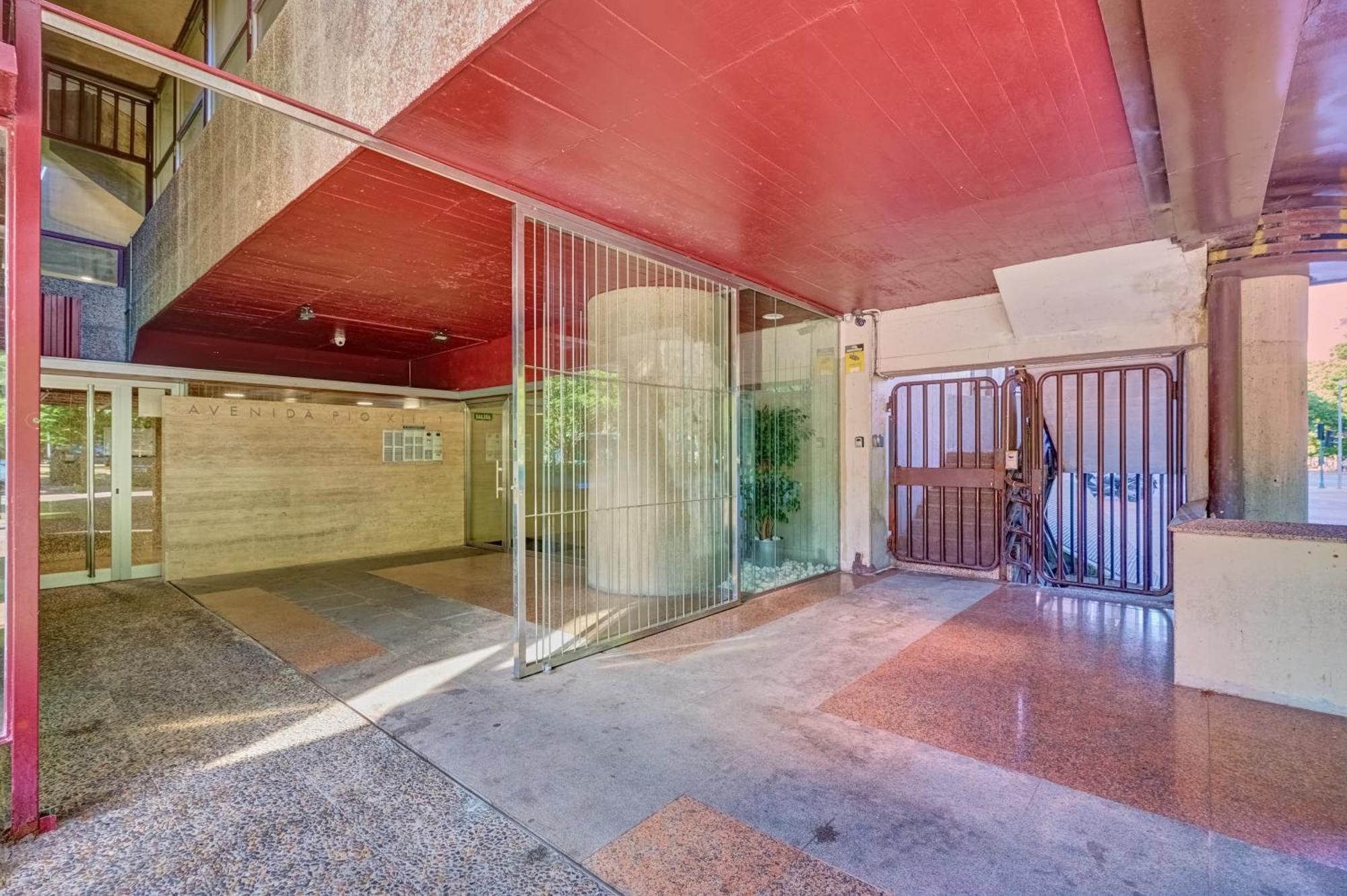 Apartamento Plural By Clabao Pamplona Exterior photo